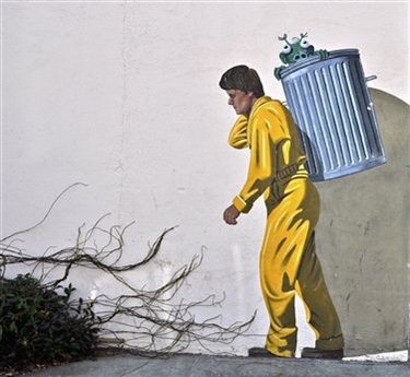 Alternate image of Garbage Man, Greg Brown (Photo courtesy of Palo Alto Camera Club)