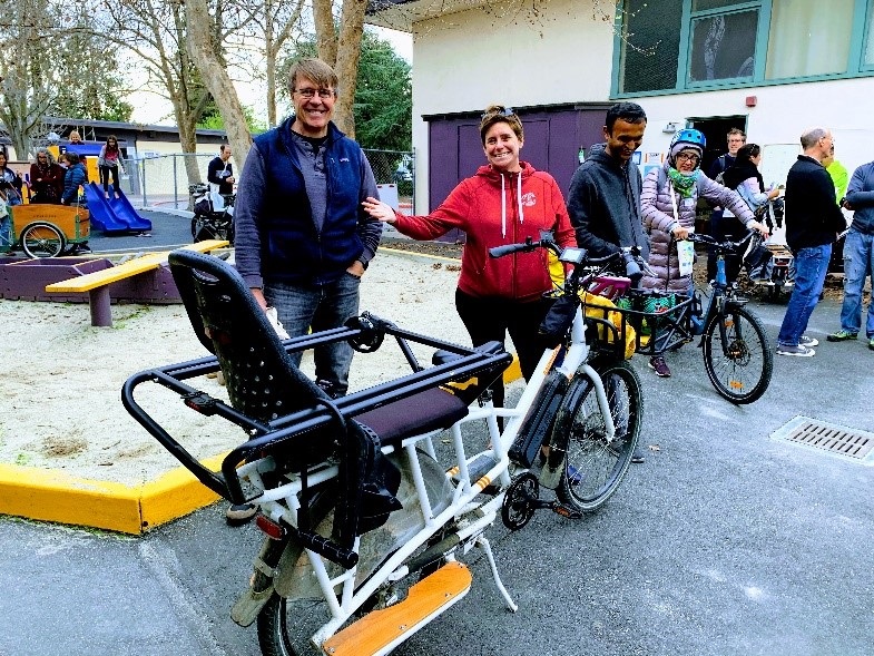 Parents showcase kid-friendly bikes
