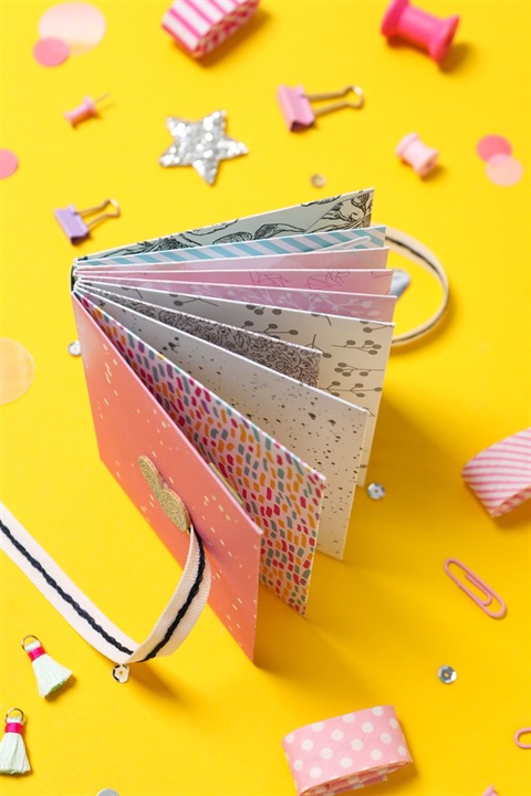 Bookmaking with artist Nasim Moghadam