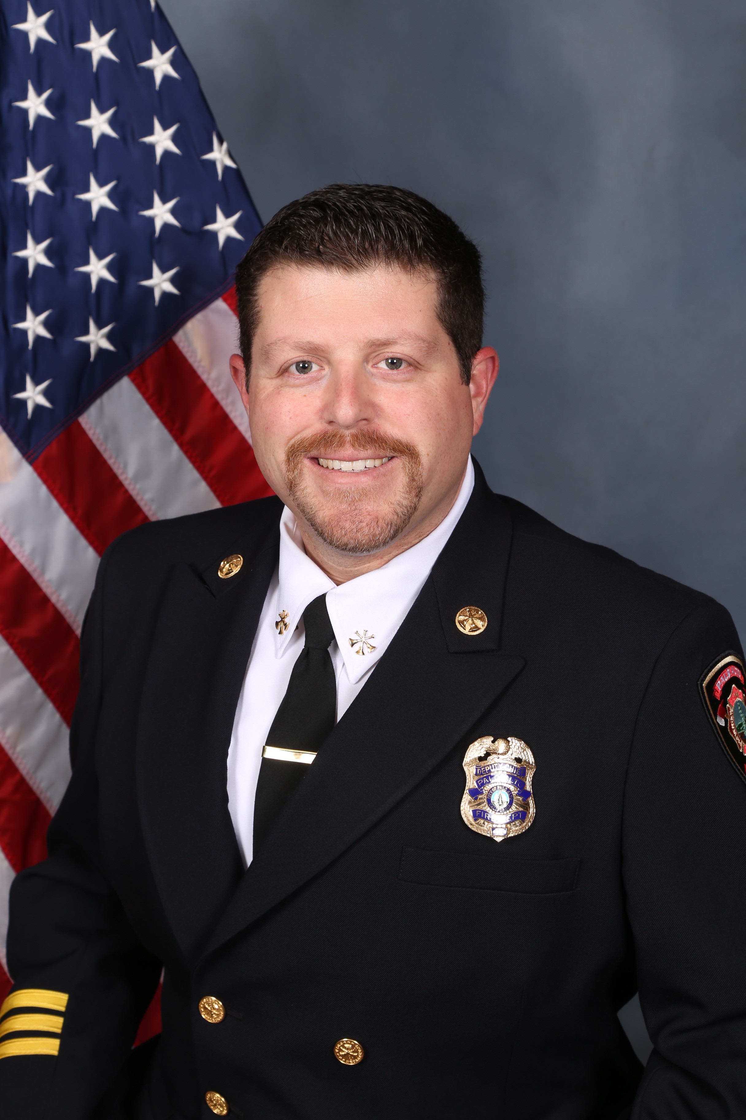 Fire Chief Steve Lindsey