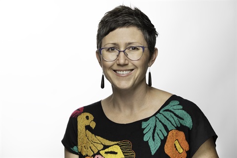Headshot - Erika Osborne.jpg